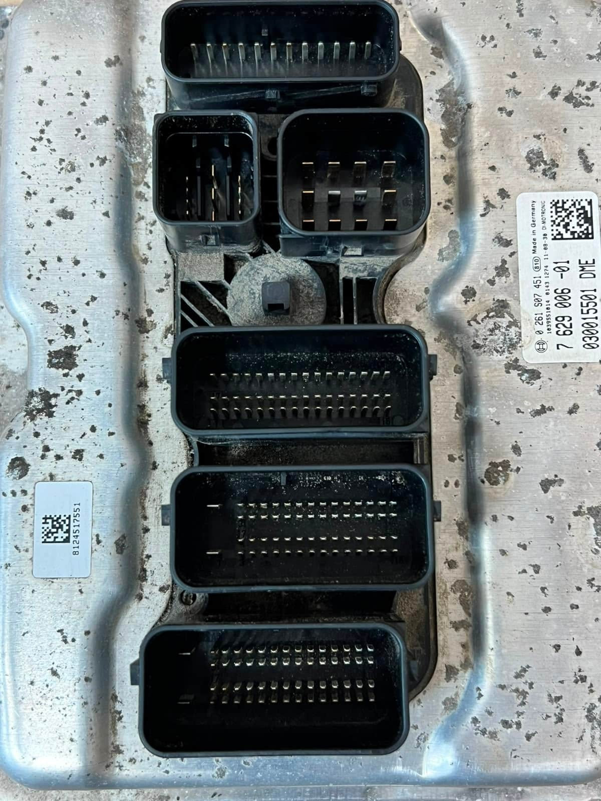 2011 BMW X1 E84 N20 20IX Engine Control Unit ECU SET DME+CAS3+1KEY 7629006