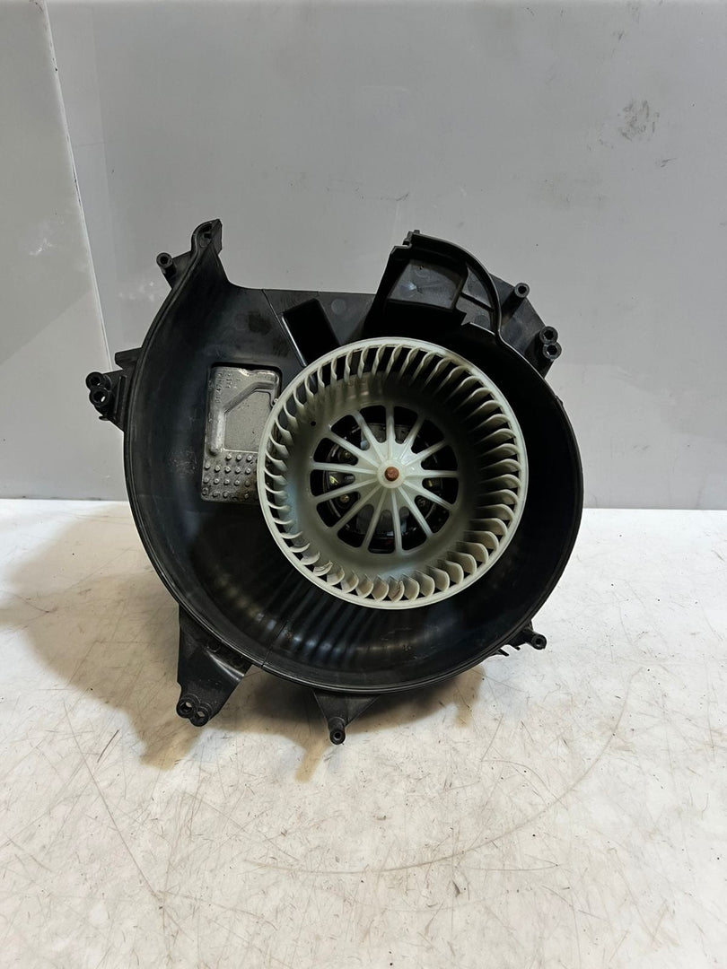 BMW F01 F02 F03 F04 F10 F11 F07 F06 F12 FAN Heater Blower Motor Resistor 9355981