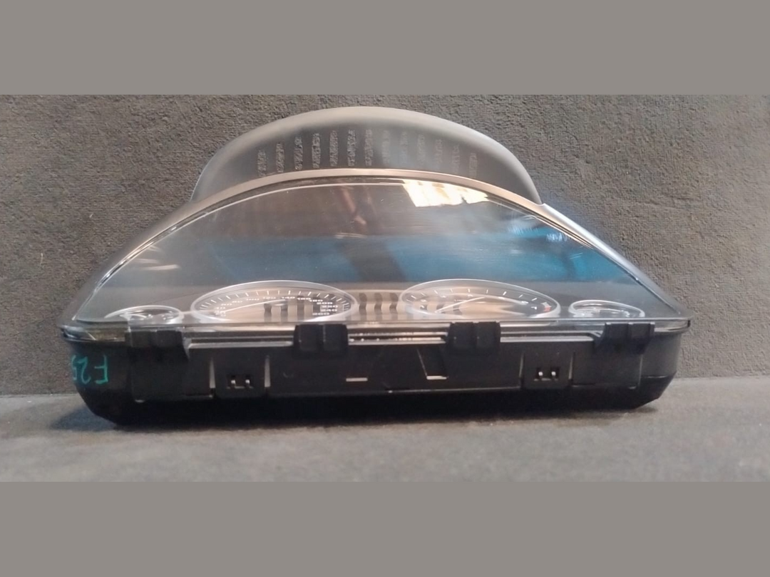 BMW F10 F11 F18 F07 GT F25 INSTRUMENT CLUSTER SPEEDOMETER P/N 9265173