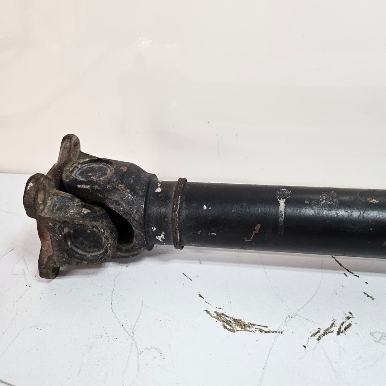 2007-2018 BMW X3 F25 X4 F26Front Propeller Drive Shaft Assembly 7589985
