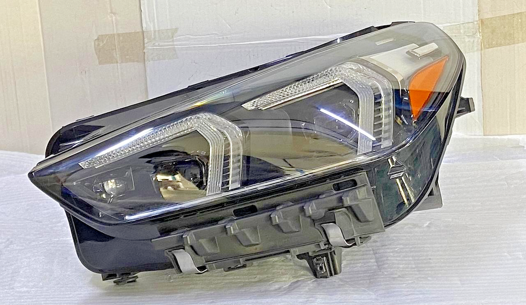 OEM BMW X1 U11 HEADLIGHT FRONT LEFT SIDE ECE MODEL 5A9A233 LHD NO MODULE