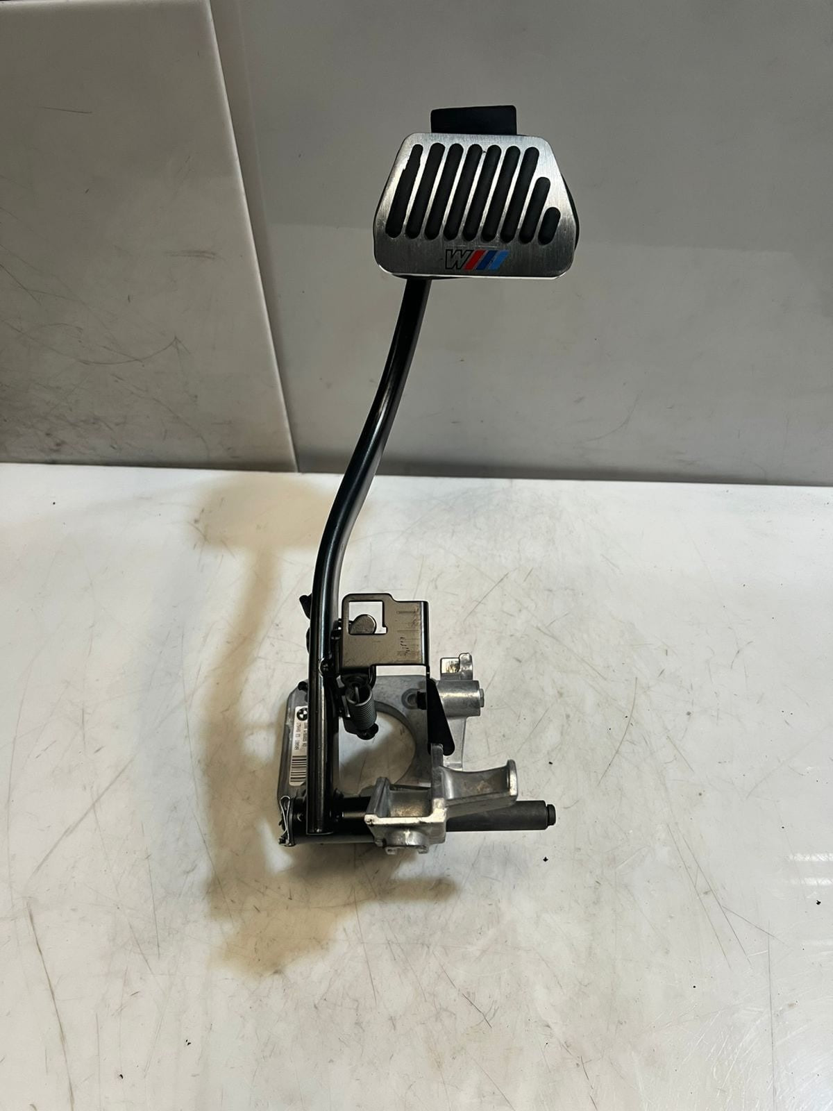 2009-2016 BMW Z4 Series E89 Brake Pedal Assembly 6785885 OEM