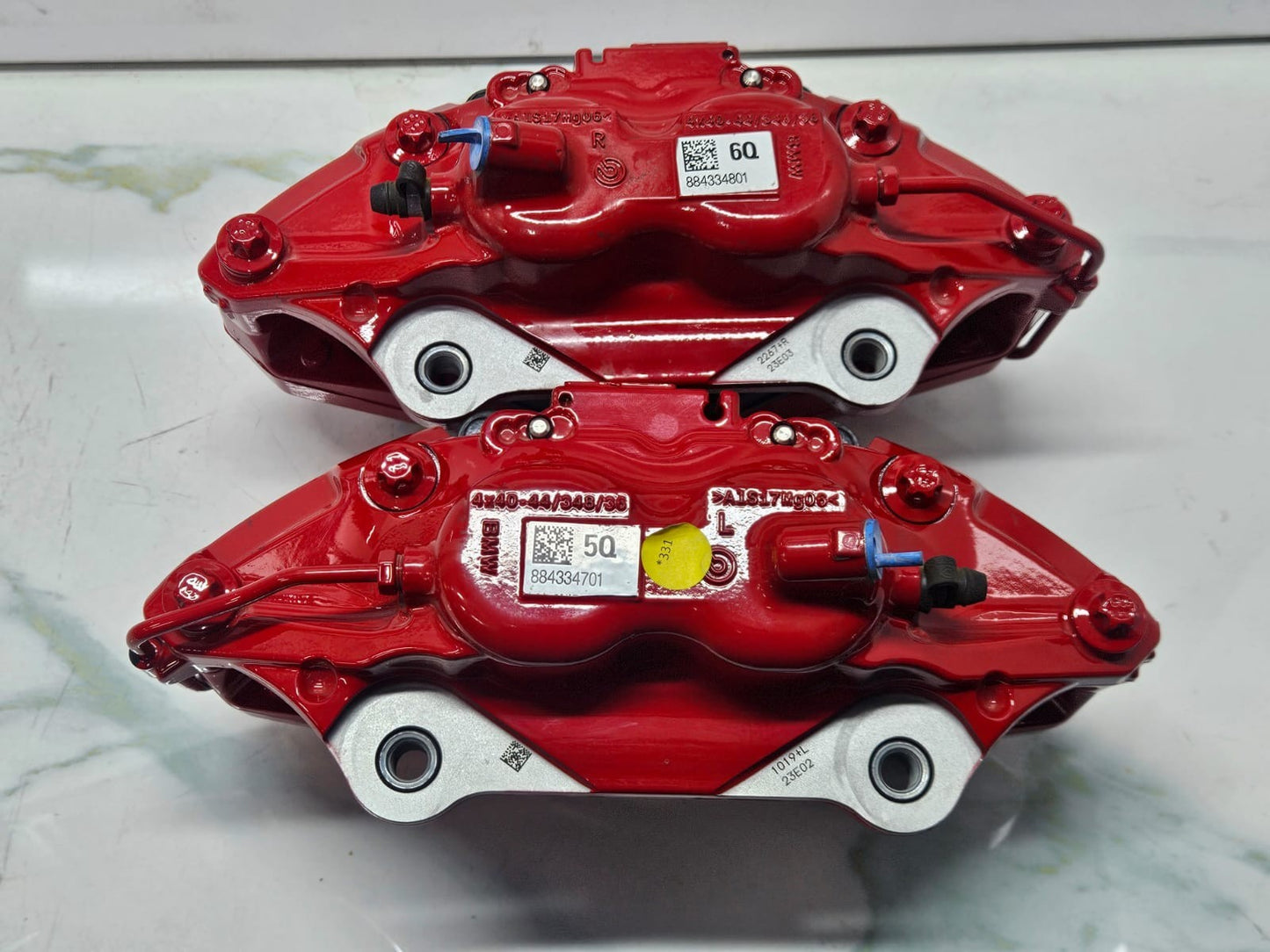 BMW G20 Calipers Front Left Right Set-8843347, 8843348 Brand New Red colour OEM