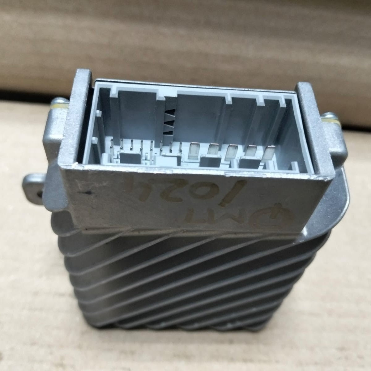AMPLIFIER BMW 5 G30 G31 G38 Other control units/modules HARMAN/BECKER 8708171