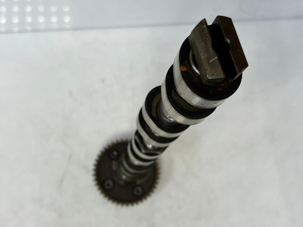 2013-2018 BMW M6 F10 F12 F13 550i 650i M5 N63 S63 Intake Camshaft 7604875 OEM