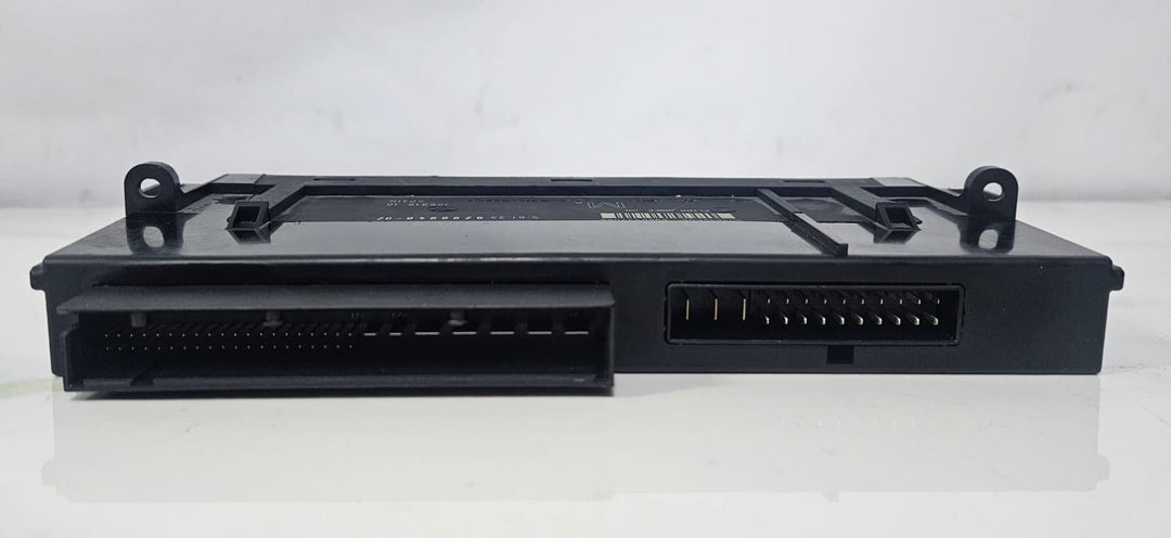 OEM BMW X1 E84 20d XDRIVE JUNCTION BOX MODULE 9298948