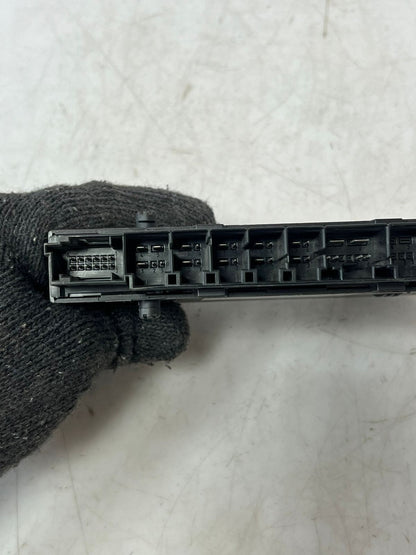 BMW 5' E60 528i 7' E66 E65 Seat Control Module Front Right Electric 9148256 OEM