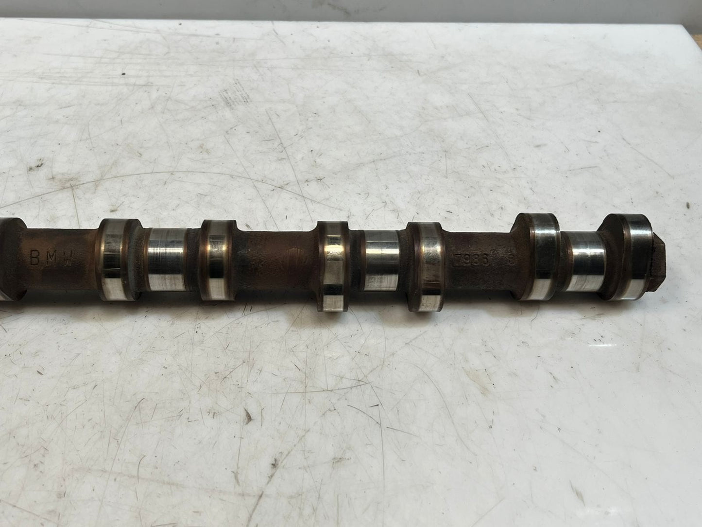 2007-2010 BMW 335i E60 E90 E91 E92 E82 135i N54B30A Exhaust Camshaft 7518746 OEM