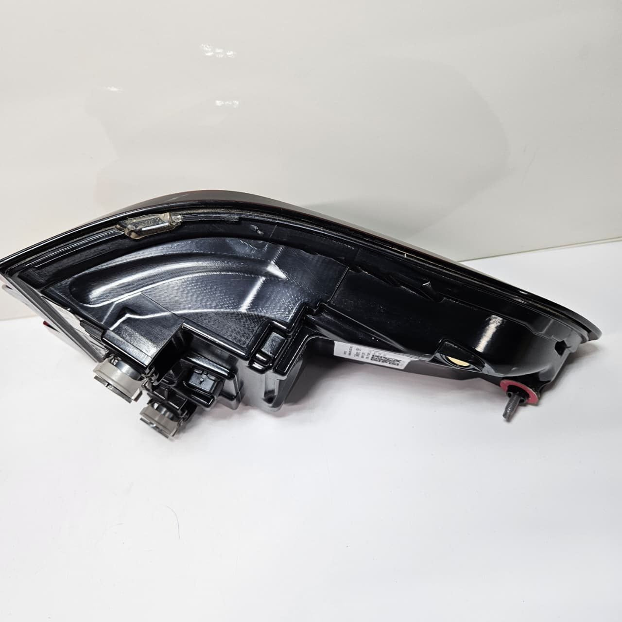 2021-2023 BMW X7 G07 Rear Left side Taillight 9881353 OEM
