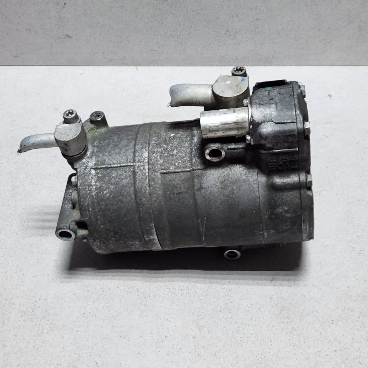 BMW Air Conditioning Compressor 9345313 F30 F10 F01 F02 F03 3 Series HYBRID