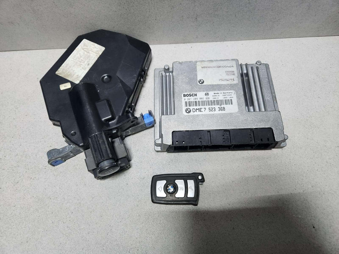 2002-2005 BMW 745i Engine Control Module 7523368 745Li E65 E66 with 4.4L N62