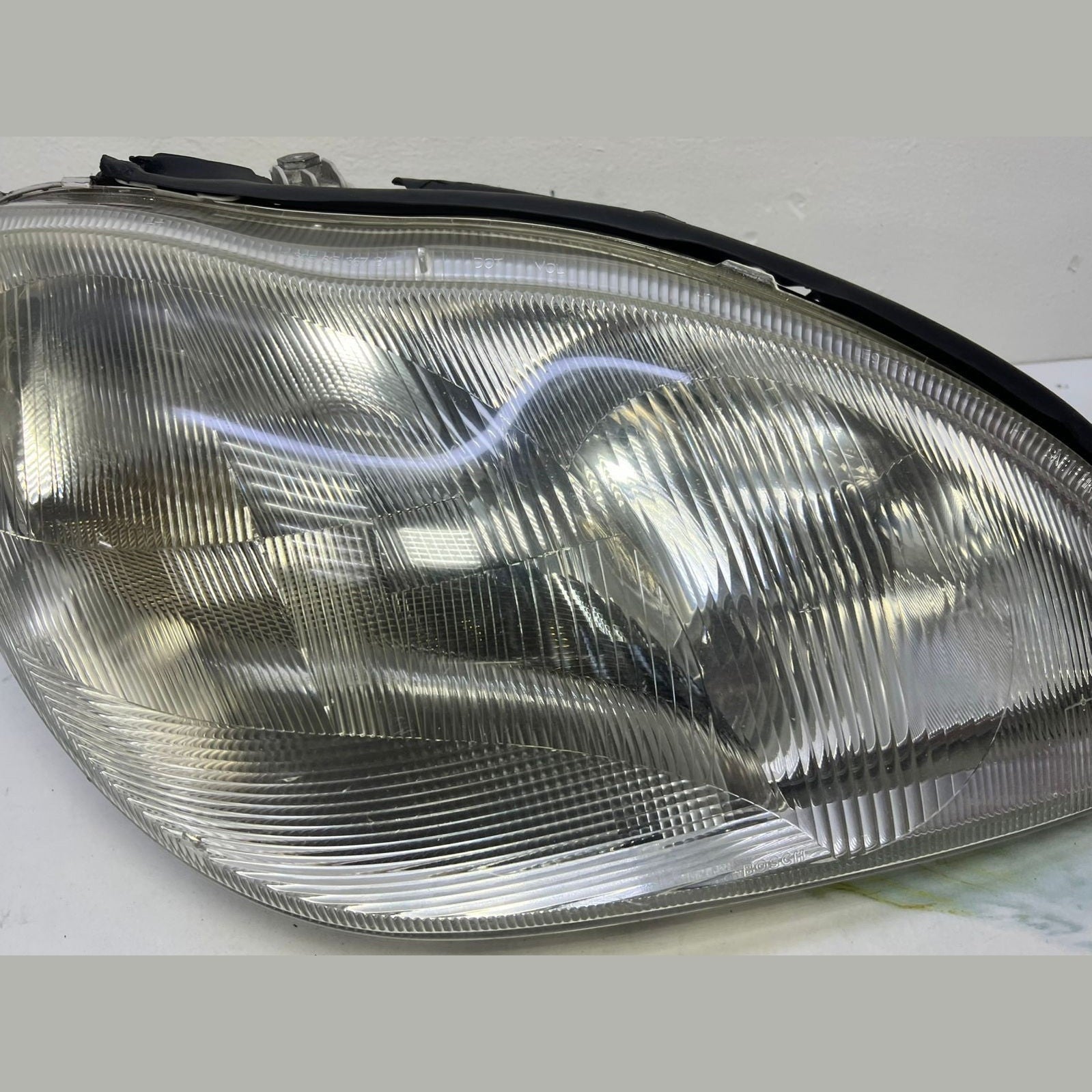 2000-02 Mercedes W220 S-Class Front Right Side Head light Headlamp A220 8200661