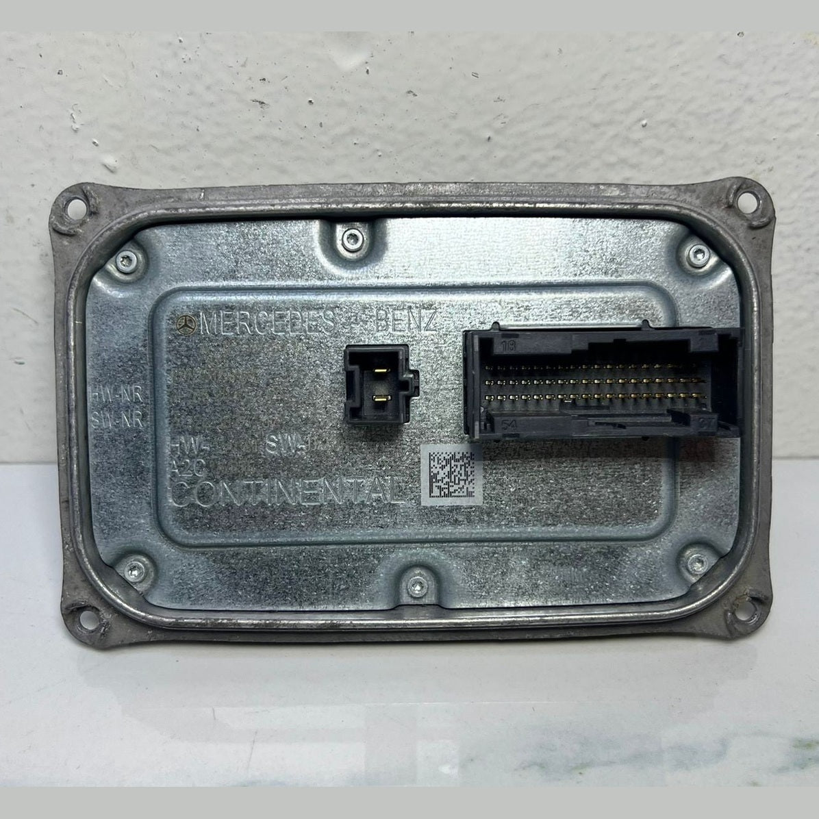 15-20 Mercedes W205 C-Class Headlight Ballast Control Module A205 9005110 OEM