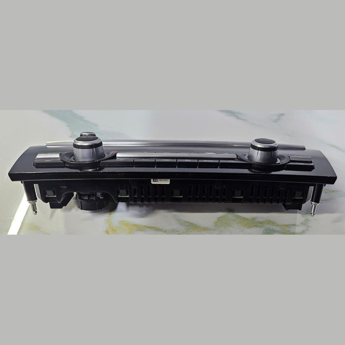 OEM BMW 7 F01 F02 F03 F04 Climate control and Radio Panel 9224749