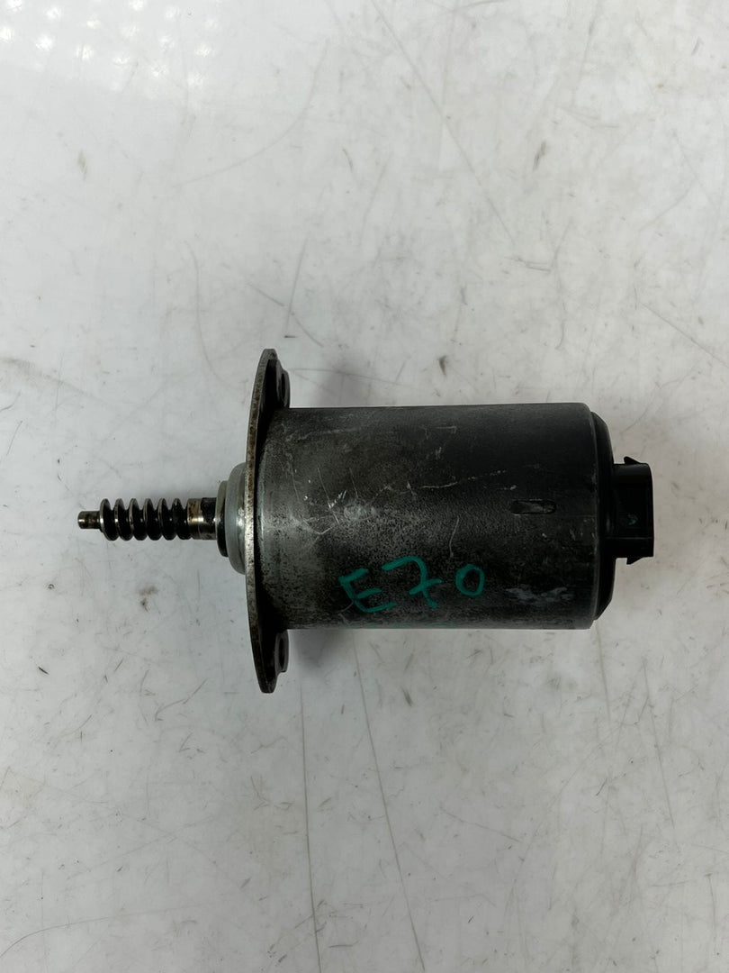 2004-2005 BMW 645Ci E81 E82 E87 E88 Valvetronic Eccentric Shaft Actuator 7548388