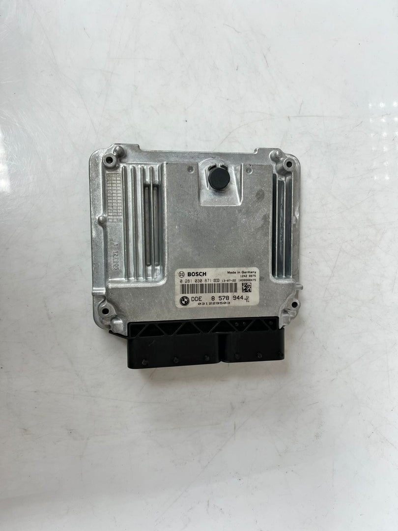 BMW F20 N47 Engine Control Unit ECU COMPLETE SET DDE + FEM + 1KEY 8578944