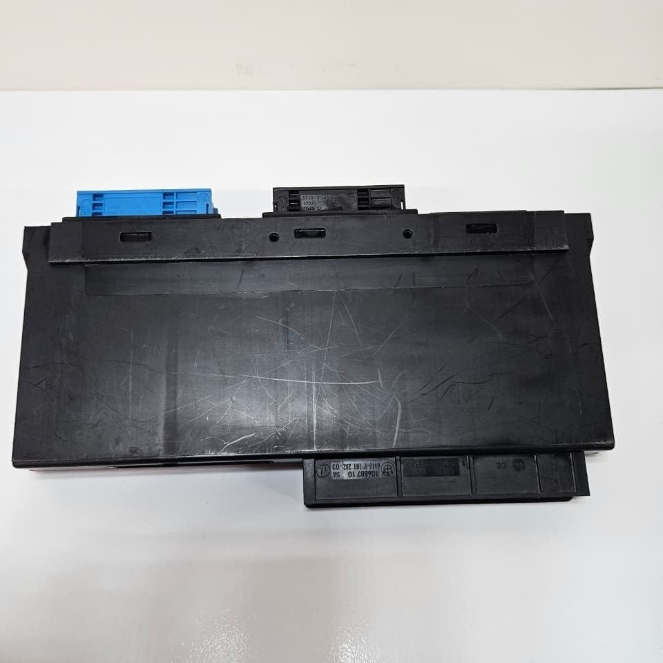 OEM BMW E81 E91 F87 Body Control Module 9247472