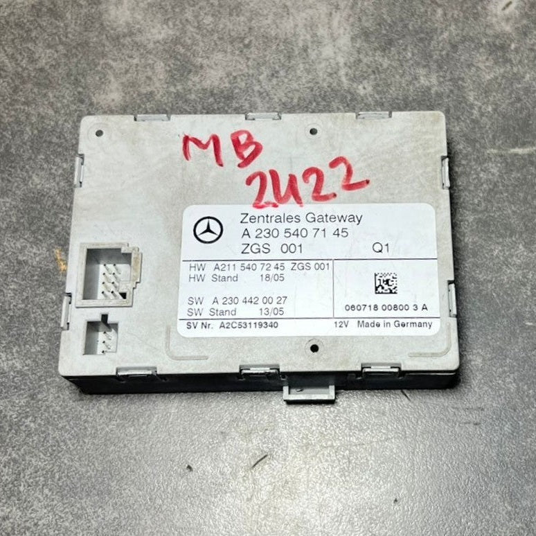 2001-2007 Mercedes-Benz W230 SL Central Gateway Control Module A230 5407145 OEM