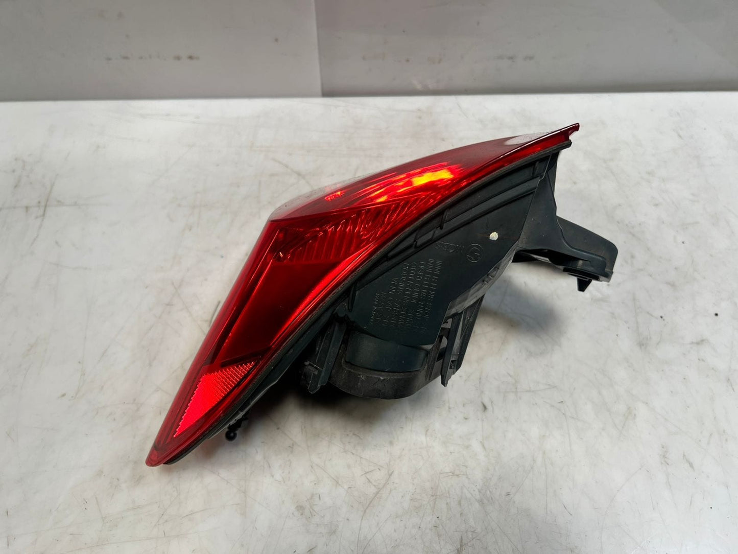 2012-2016 BMW 328i 3 Series F30 F35 F80 Right Outer Rear Tail Light 7372786 OEM