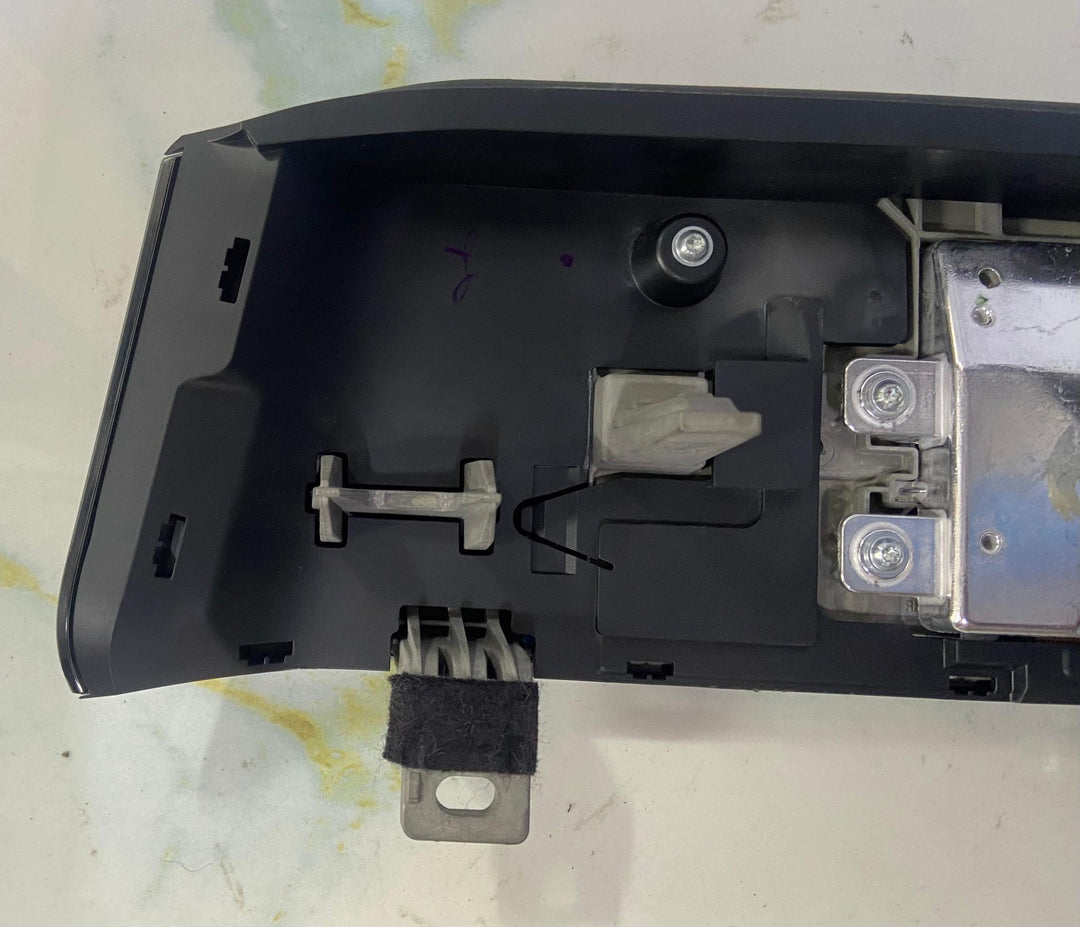 OEM BMW 3 SERIES G20 G21 G80 CENTRAL INFORMATION DISPLAY SCREEN 8798744