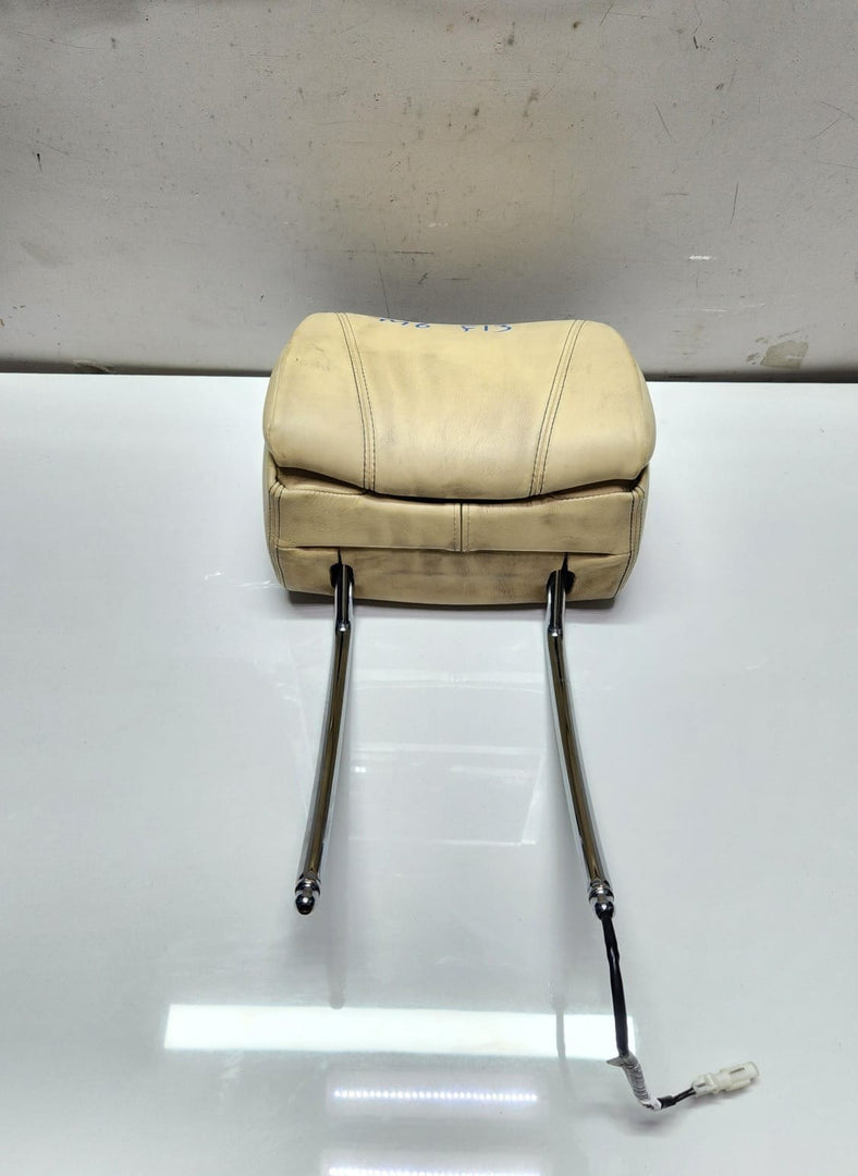 2012-2018 BMW 640i Left Comfort Seat Leather Headrest 8025077 6 Series F06 F12