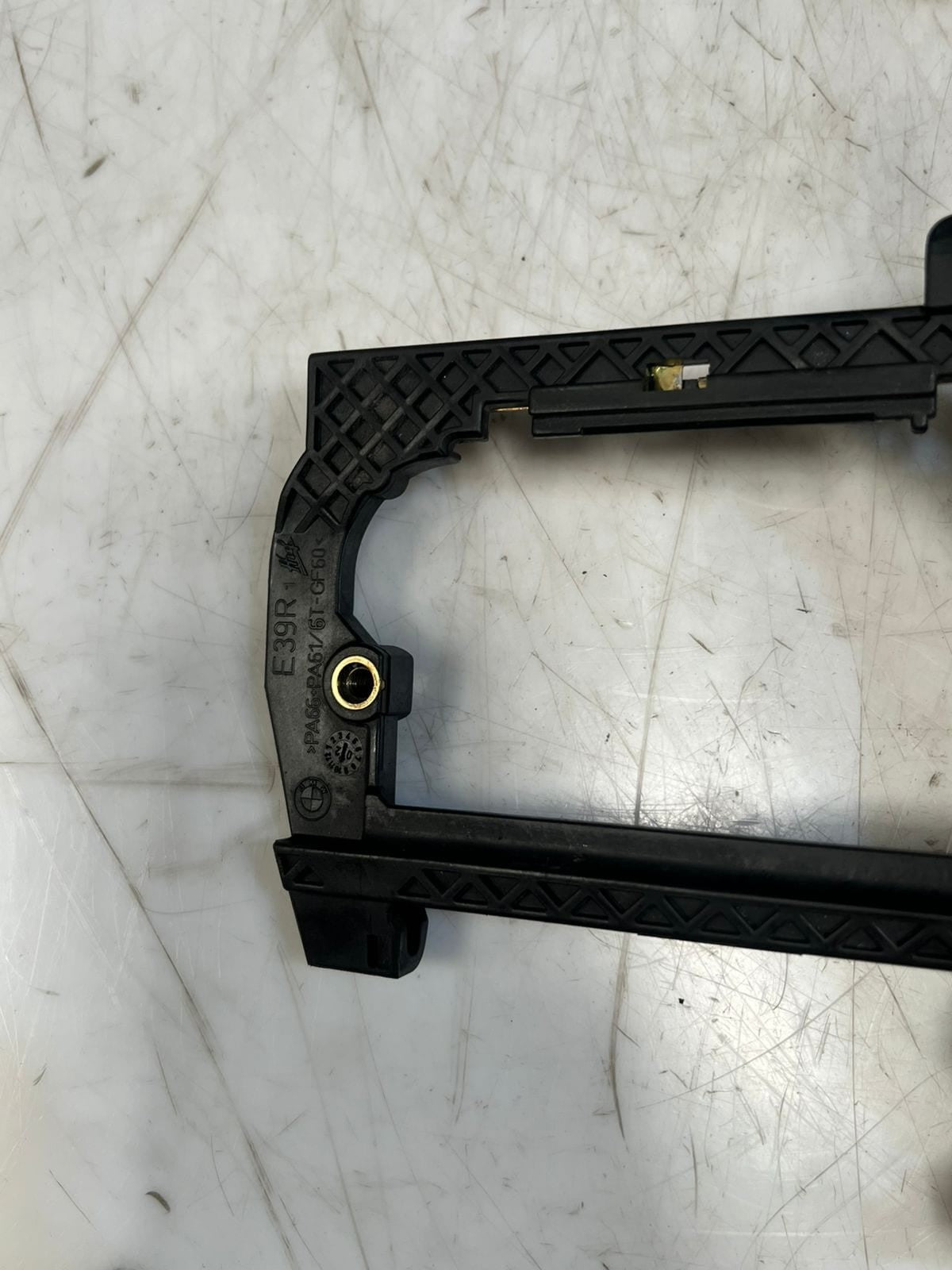 BMW 5 Series E39 Front Door Lock Mechanism Front Right 8235114 OEM