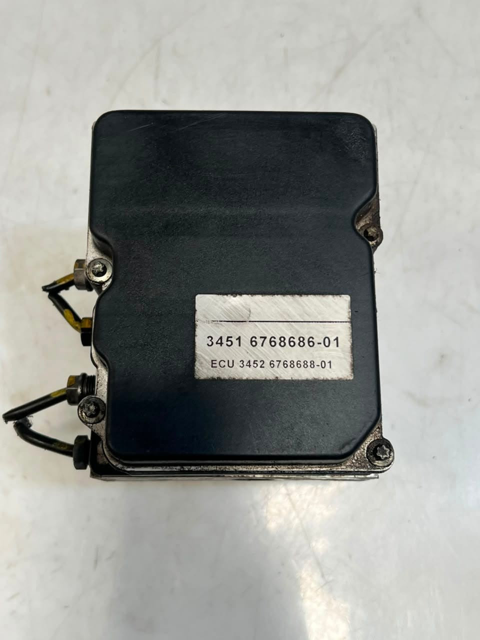2004-2006 BMW X5 E53 33.0I 4.4I DSC HYDRAULIC Abs Pump Control Module 6768686