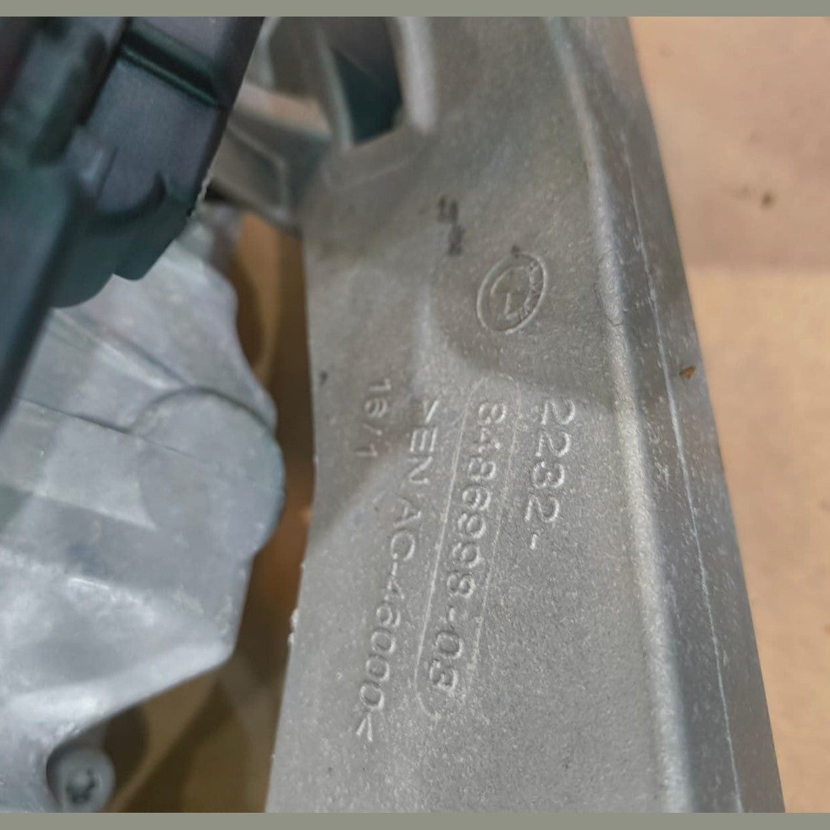 2017-2024 BMW X3 Transmission Transfer Case 7888875