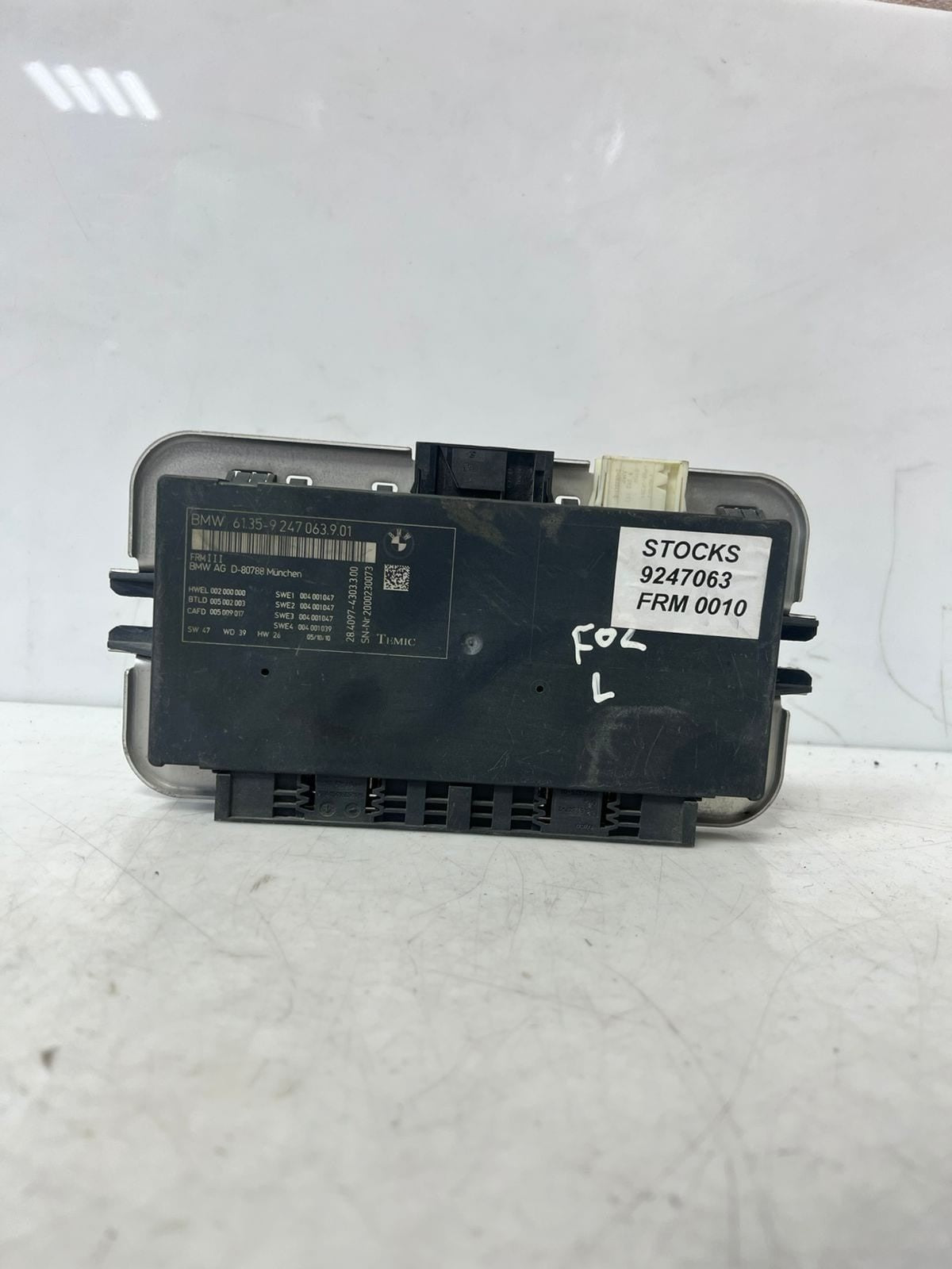 2010-2016 BMW 550i F10 F12 F01 F25 F26 Footwell Light Control Module 9247063 OEM