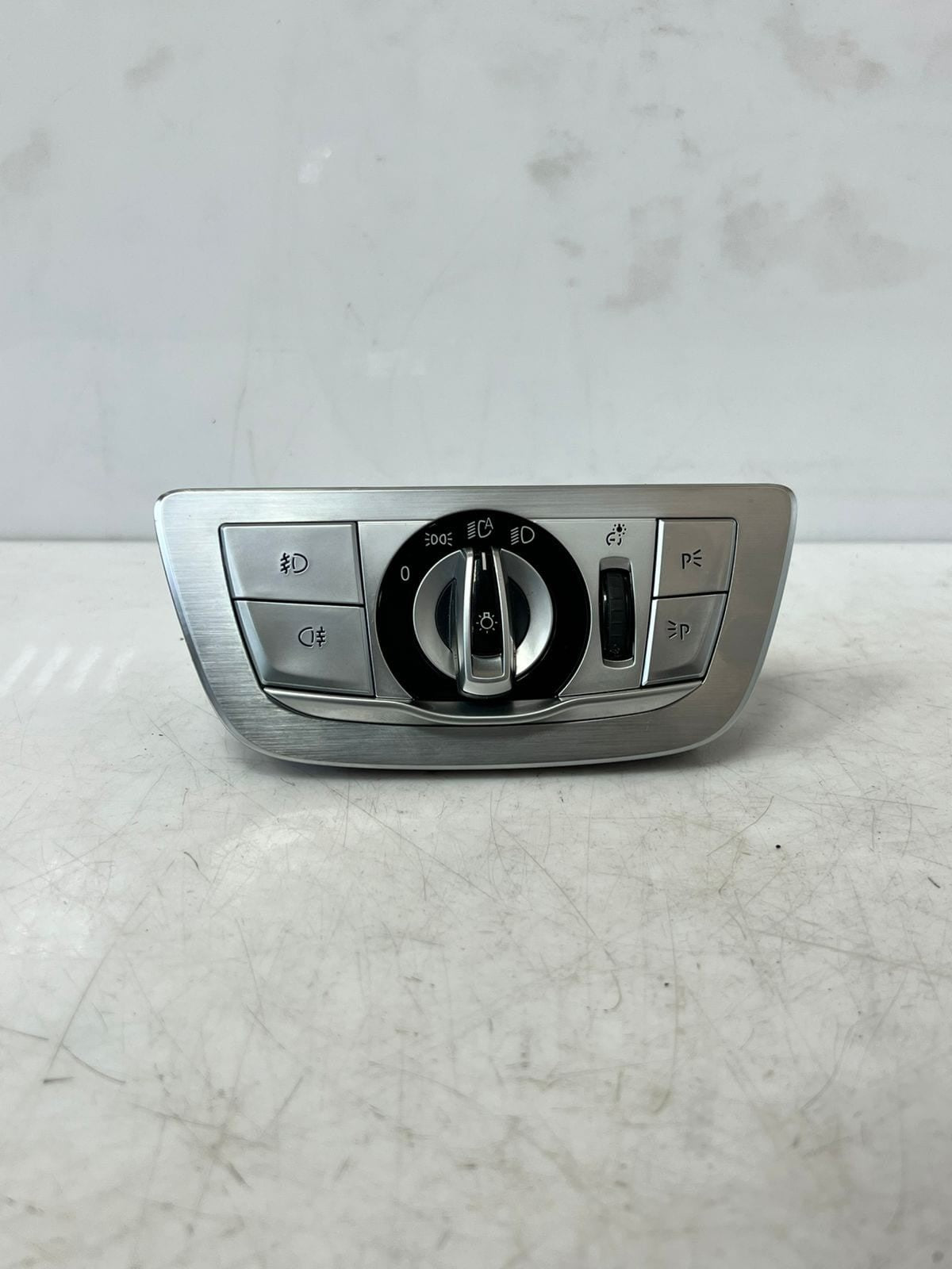 2015 BMW 7 Series G11 G12 Headlight Control Switch CONTROL Unit 9388939 OEM