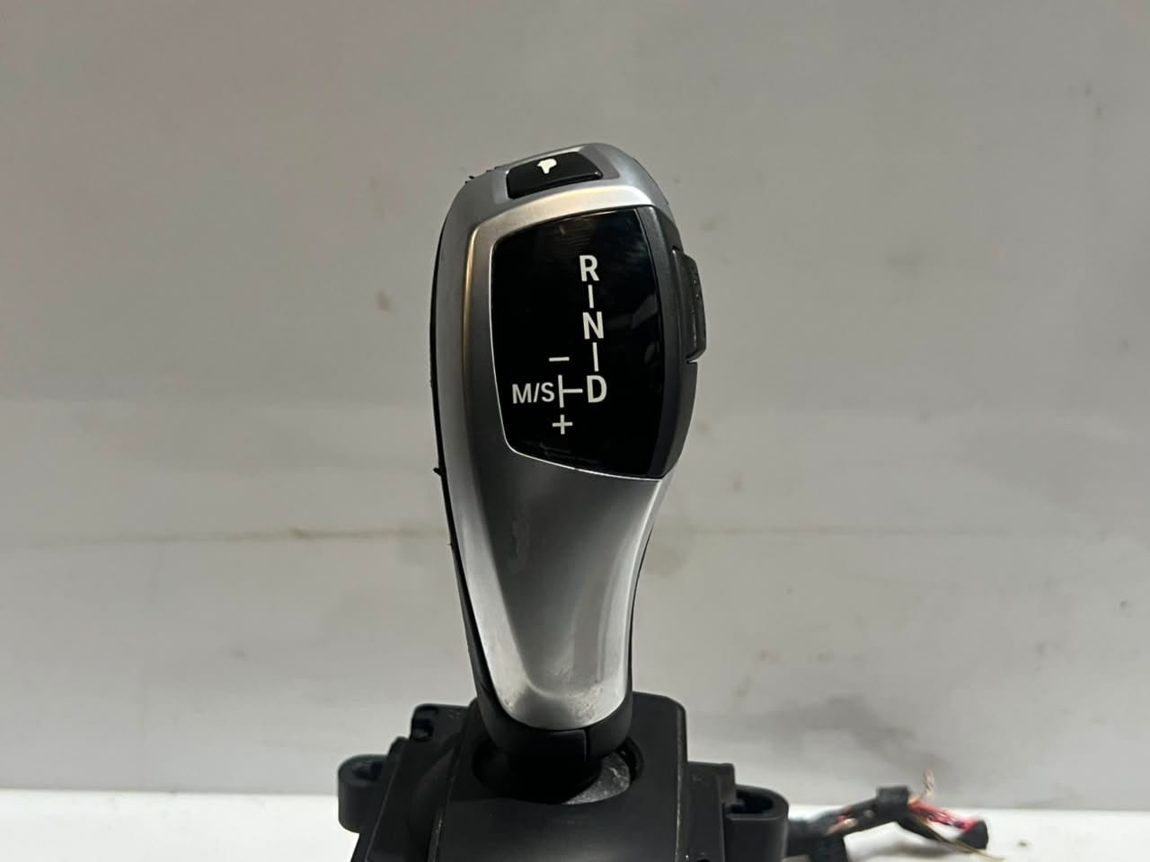 BMW 5' F10 F11X3 F25 xDrive 20d 30d Automatic Gear Shifter/Selector 9253078 OEM