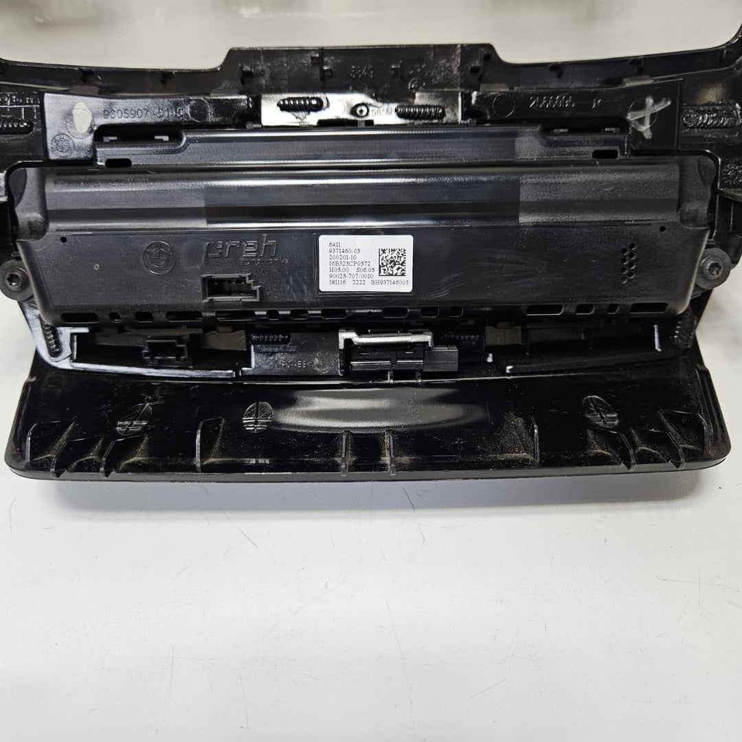OEM BMW X1 F48, X2 F39Automatic Air Conditioning Control Unit 9371460