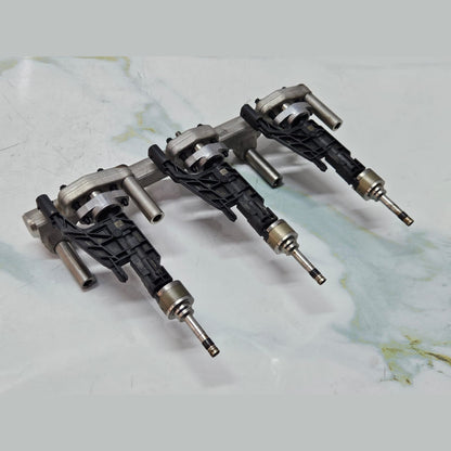 BMW Petrol Engine B46 B48 Fuel Injector Petrol High Pressure Rail 8656548 OEM 