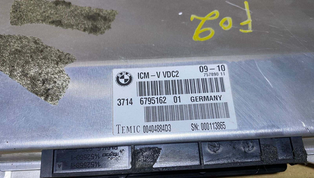Genuine 2011 BMW 740i Suspension Control Module 6795162 5 Series F10 and 7 Serie
