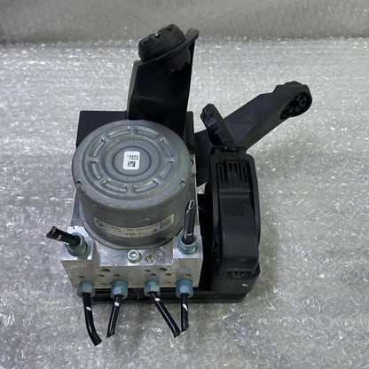 OEM BMW i3 0.6 Hybrid 125Kw ABS Pump Assembley 6883348 6883347