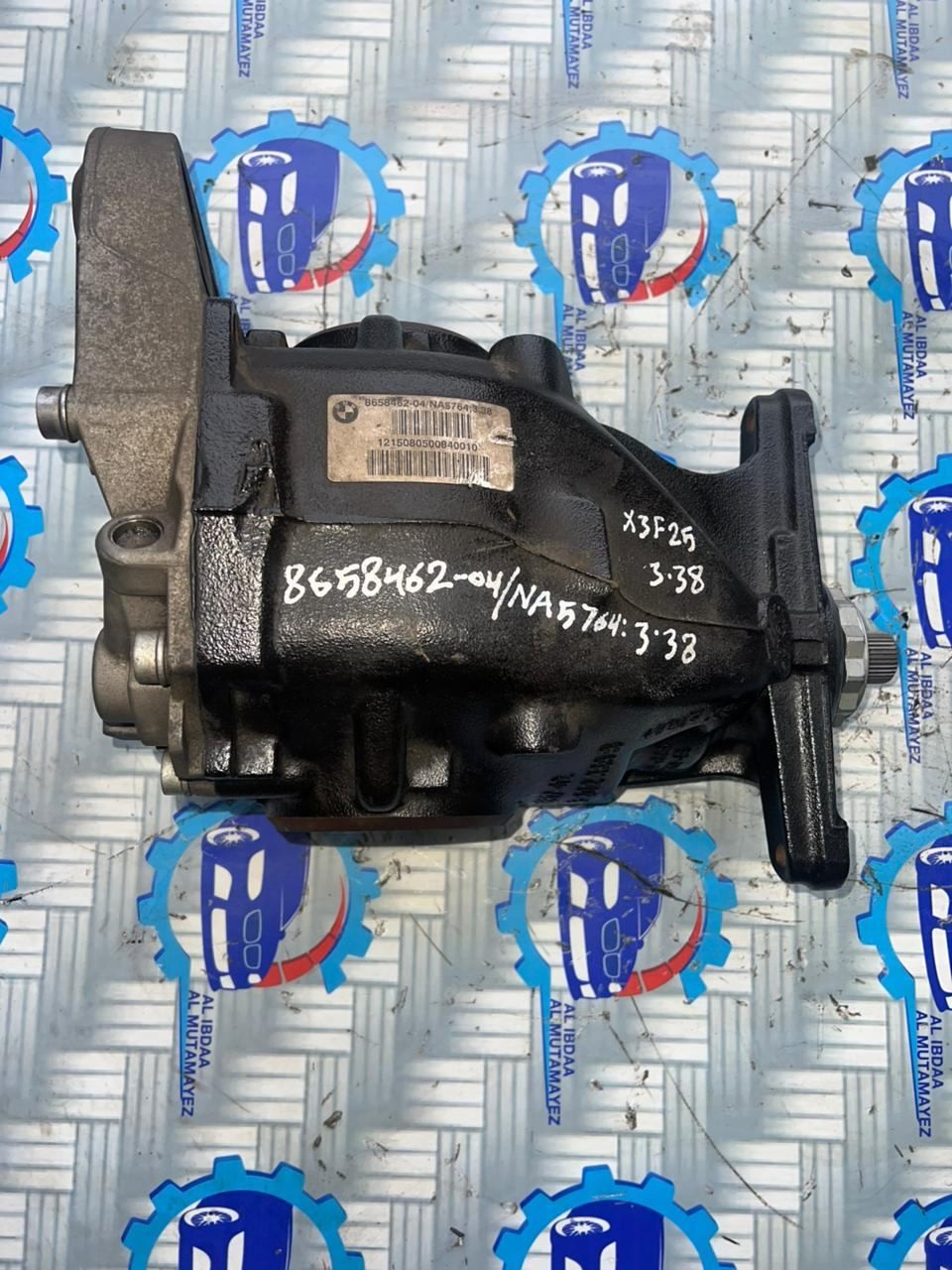 2015-2018 BMW X4 Rear Differential 8658462 X3 F25 and X4 F26 3.38 ratio