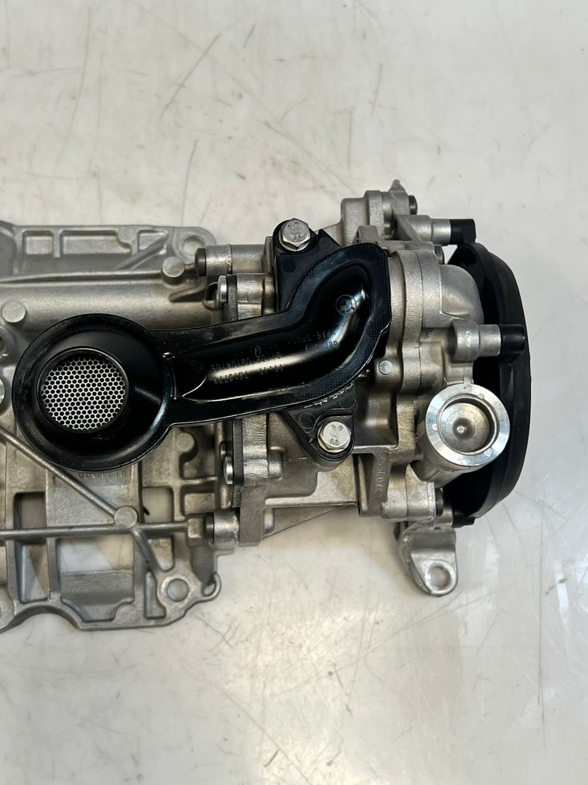 BMW 1 Series F20 5 Series F10 F11 ENGINE Oil Vacuum Pump 8511459 OEM