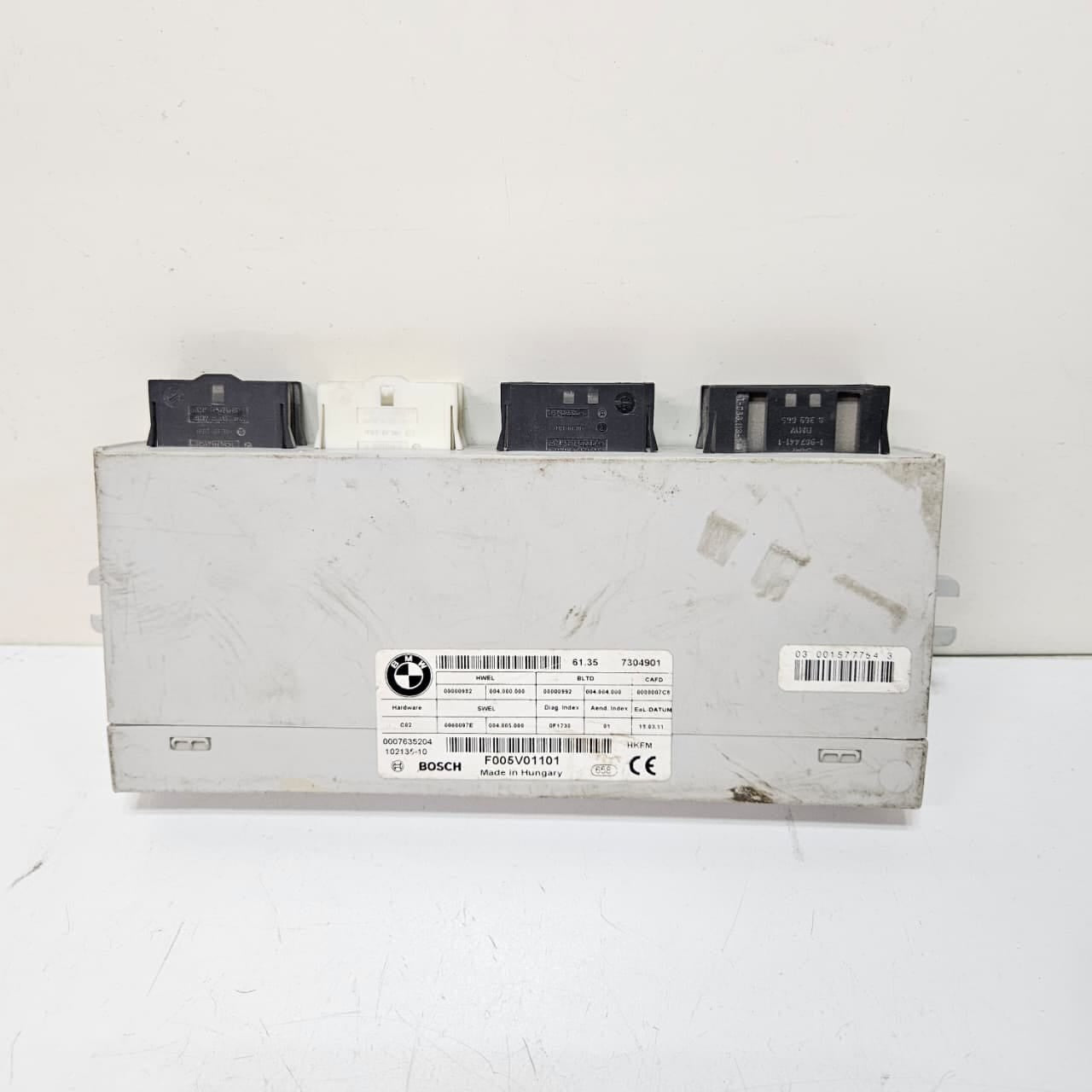 OEM BMW 5 Series F11 Tailgate Control Unit 7304901