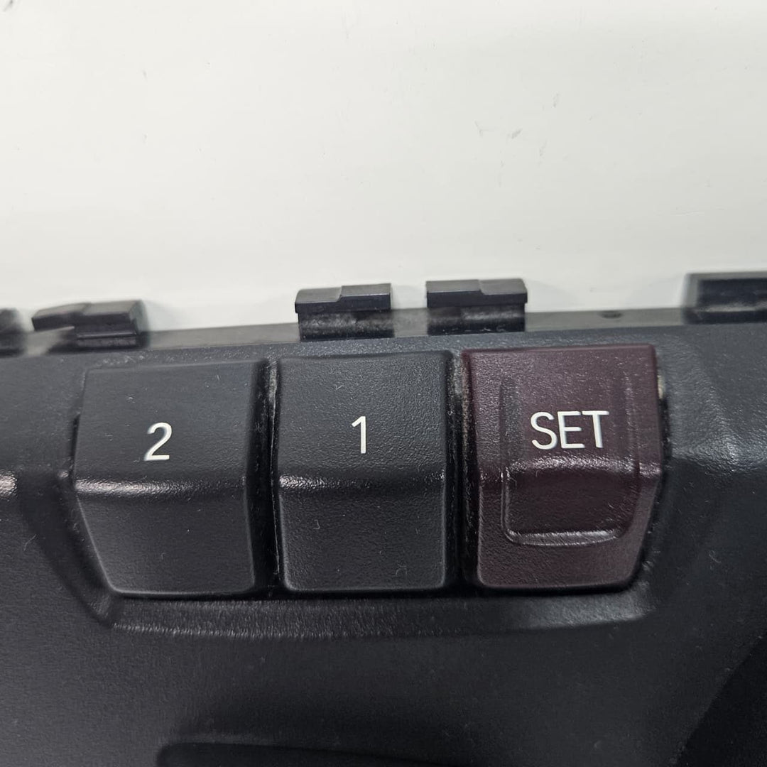 2015-2019 BMW F20 F21 F25 F39 X1 X2 Seat Adjustment Switch 9359833