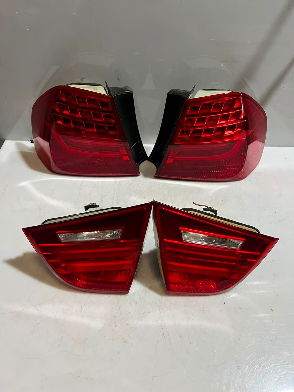 BMW 3' E90 LCI 328i 323i 335i Tail Light Decklid REAR SET 7289428 7289426 