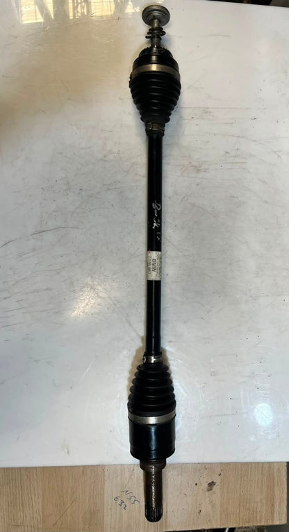 2016-2020 BMW X1 F48 Rear Drive Shaft AXLE 7646867 OEM
