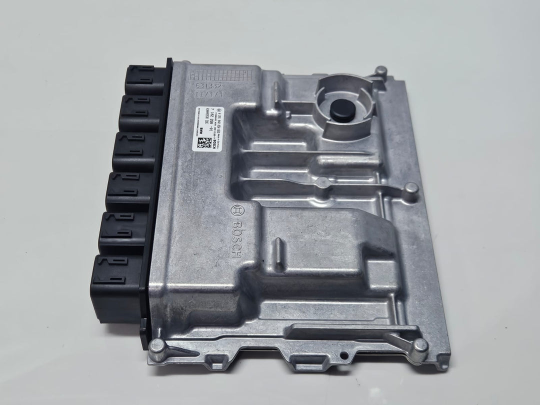 7102358-2019 BMW X5 X7 B57 Engine Control Unit DDE ECU Only OEM