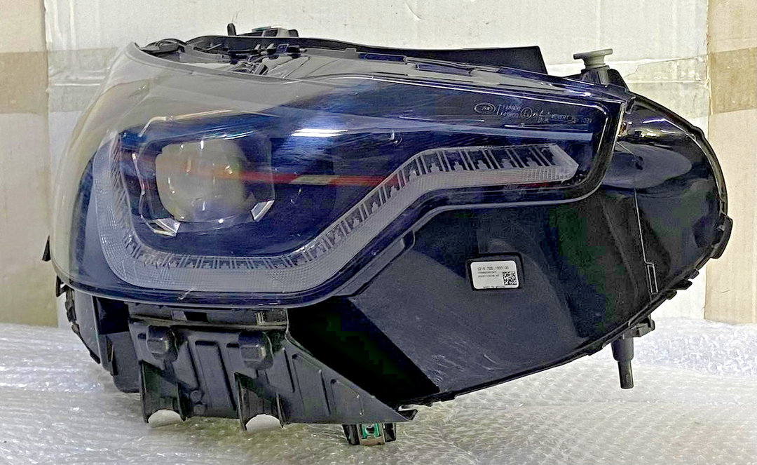 OEM BMW 2 SERIES M2 G42 HEADLIGHT RIGHT SIDE LED LHD US 8083638 No Module