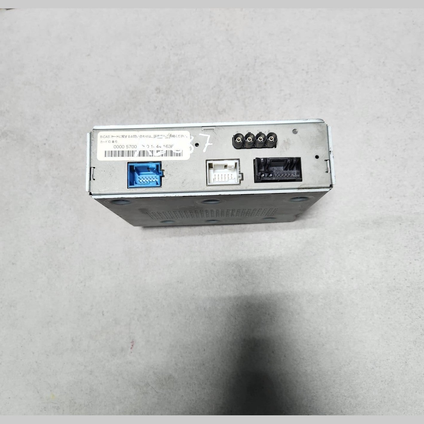 Benz TV Tuner A2218705689 E-Class E-Class models for audio system