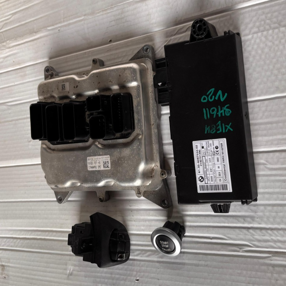 BMW X1 E84 N20 18i 156HP ENGINE CONTROL UNIT ECU 8631727