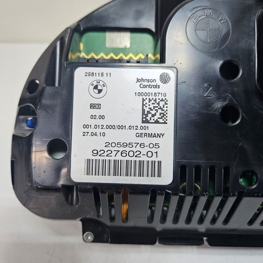 OEM BMW 5 Series F10 Instrument Cluster 9227602 2011-2013 523I