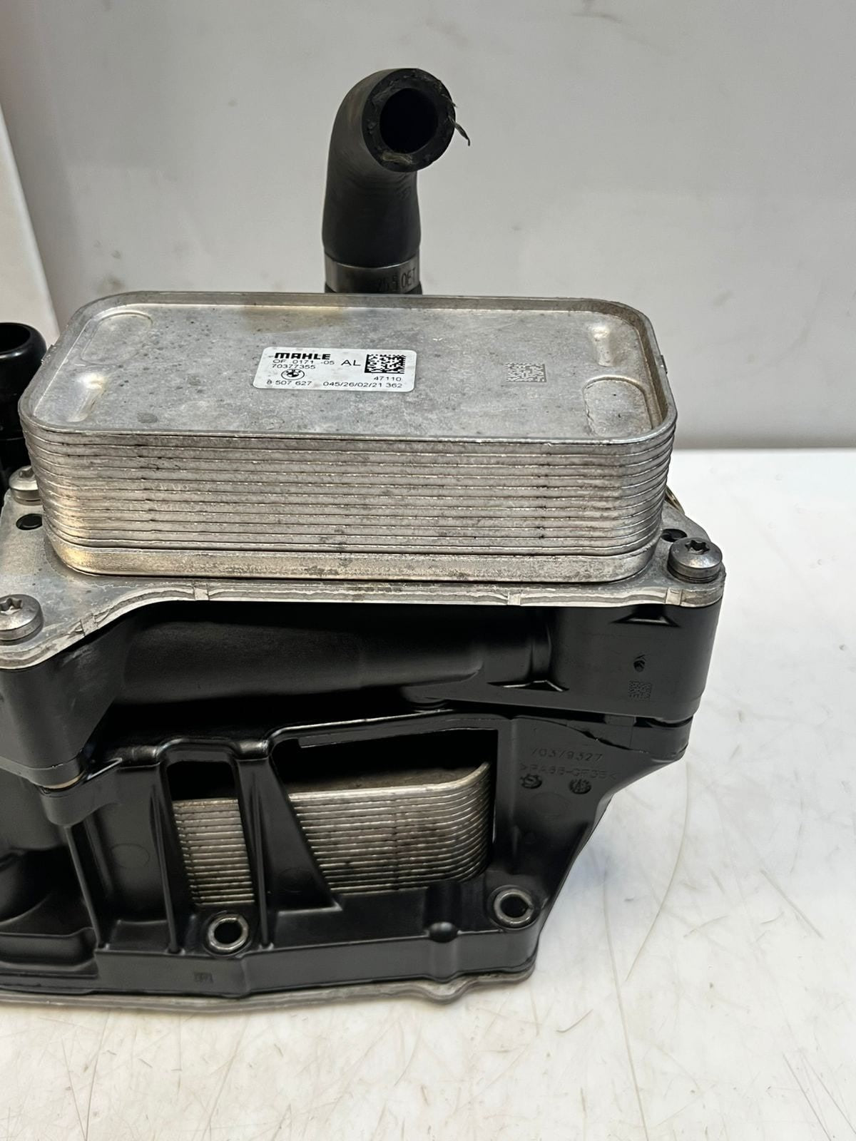 2014-2018 BMW 5 Series F10 F11 328d xDrive Engine Oil Cooler 8507627 OEM