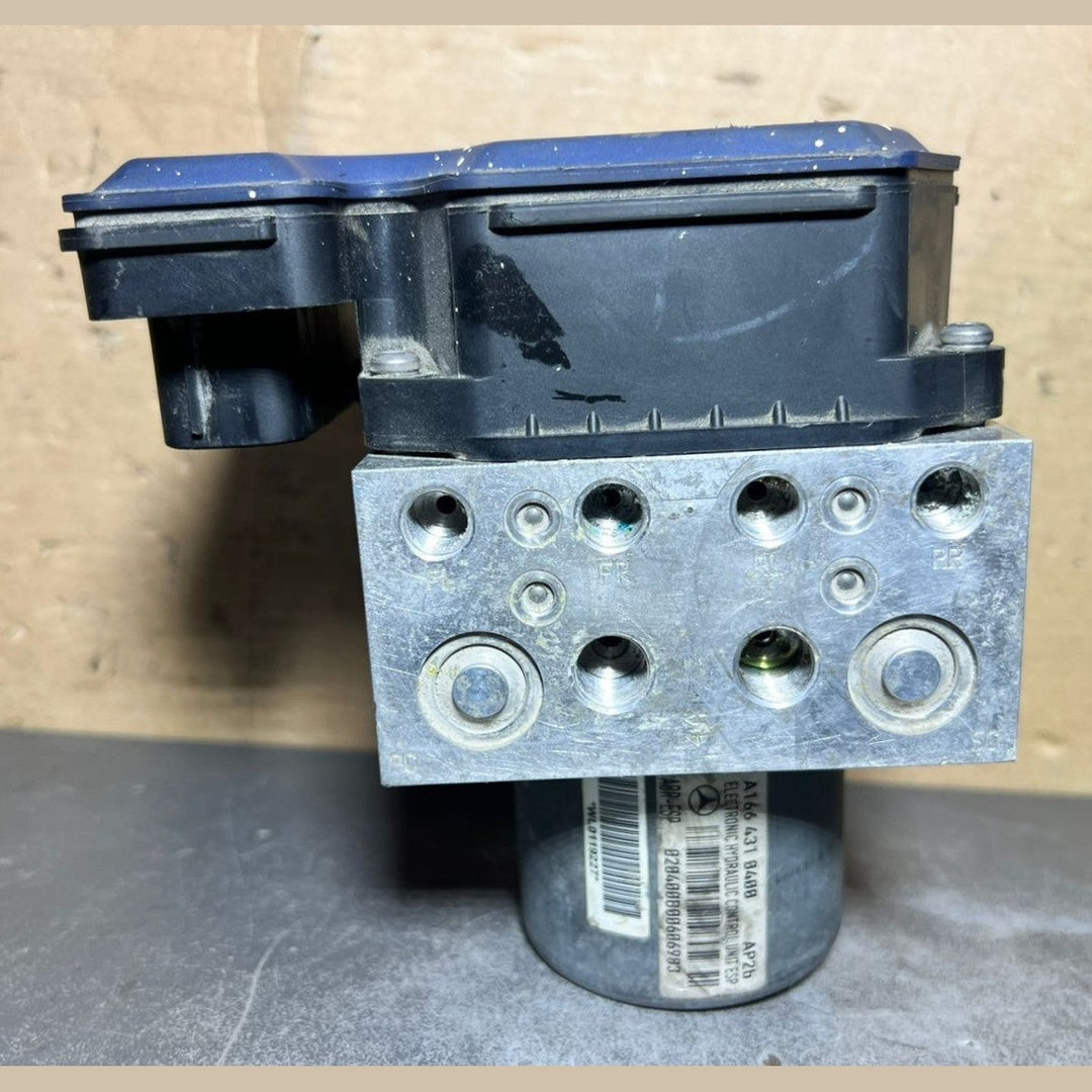 13-16 Mercedes W166 ML GL GLE ABS Anti Lock Brake Pump Module A166 9016303 OEM