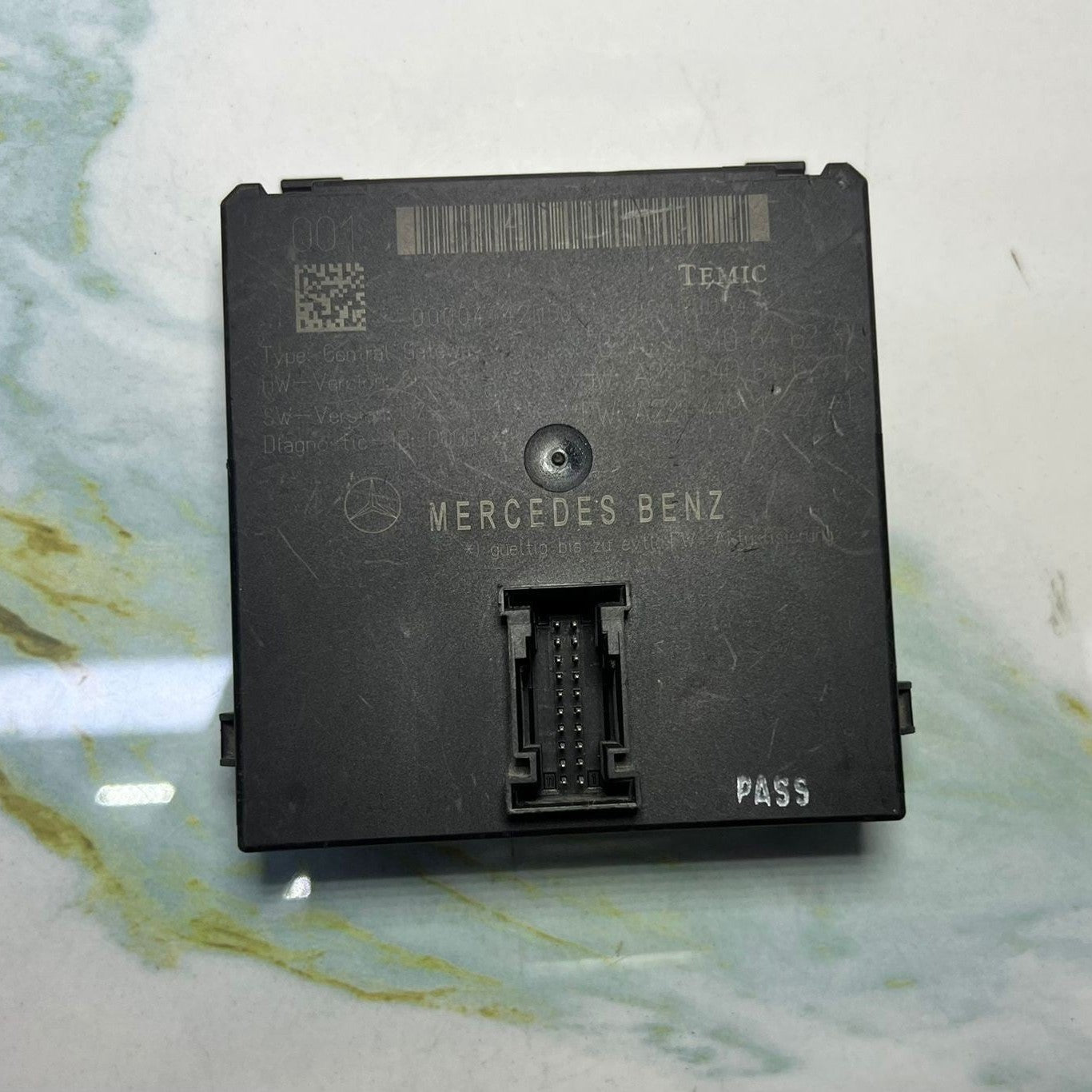 2007-2013 Mercedes-Benz W221 S-Class Gateway Control Module A221 5406462 OEM