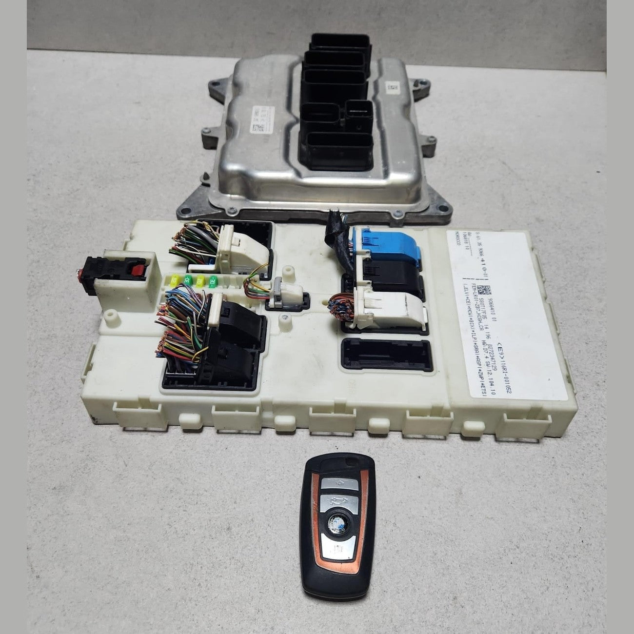 BMW F30 320i F32 N20 Engine Control Unit DME Set 8631725 OEM